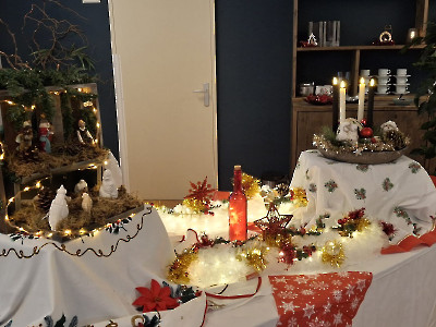 02 Versierde kersttafel